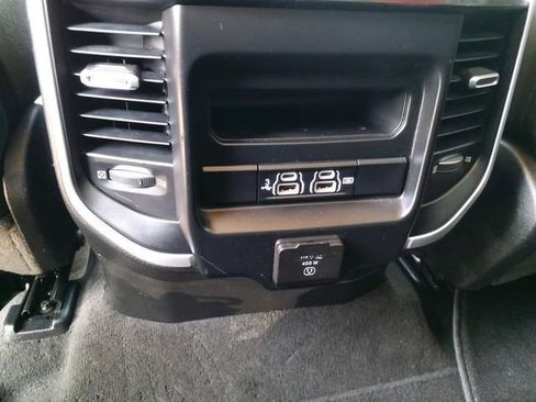 Used 2020 RAM 1500 Big Horn RWD image 11