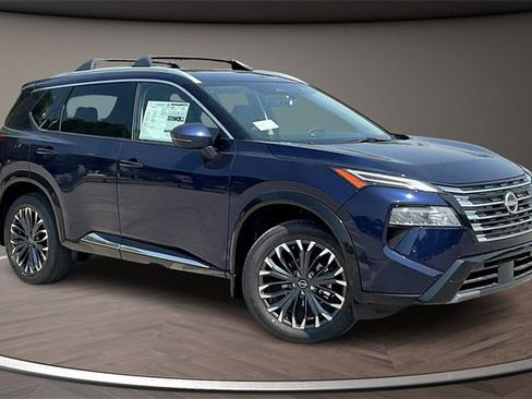 New 2026 Nissan Rogue Platinum w/ Platinum Premium Package image 2