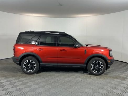 Used 2024 Ford Bronco Sport Outer Banks w/ Tech Package AWD/4WD image 4