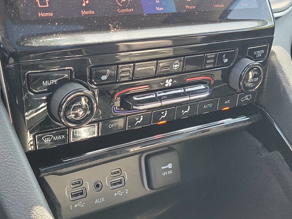 Used 2022 Jeep Grand Cherokee Limited AWD/4WD image 16