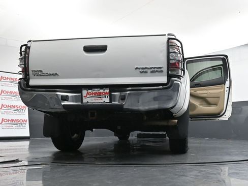 Used 2015 Toyota Tacoma PreRunner w/ SR5 Package image 44