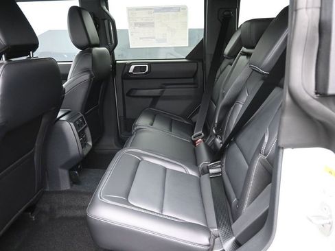 New 2026 Ford Bronco Outer Banks AWD/4WD image 25