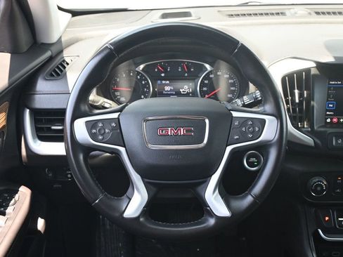 Used 2020 GMC Terrain SLE image 9