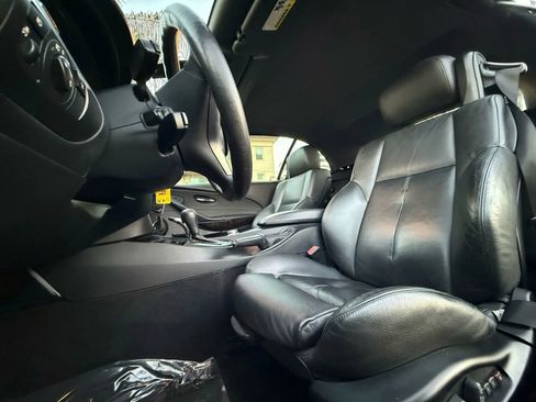 Used 2006 BMW 650i Convertible image 36