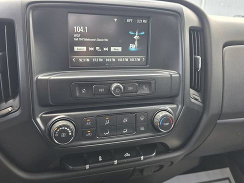 Used 2019 Chevrolet Silverado 2500 W/T w/ WT Convenience Package AWD/4WD image 20