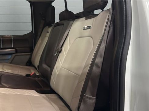 Used 2020 Ford F150 Limited image 26