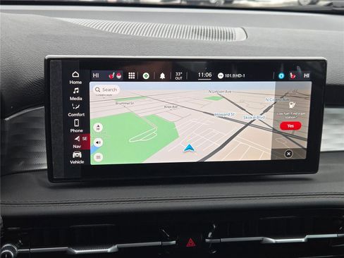 Used 2024 Alfa Romeo Tonale Ti w/ Premium Interior Package image 30