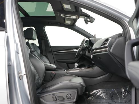 Used 2023 Audi SQ5 Premium Plus w/ Premium Plus Package AWD/4WD image 11