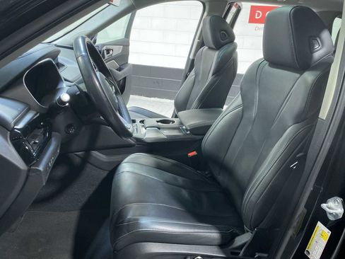 Used 2023 Acura MDX SH-AWD w/ Technology Package image 11