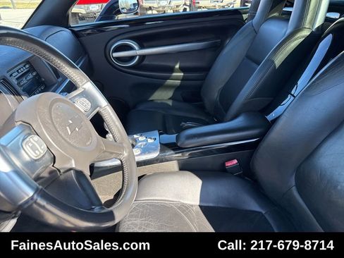 Used 2005 Chevrolet SSR w/ Preferred Equipment Group image 38
