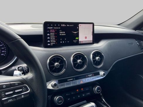 Used 2022 Kia Stinger GT-Line RWD image 7