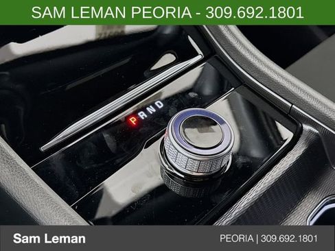 New 2025 Jeep Grand Cherokee Laredo w/ Luxury Tech Group I image 16