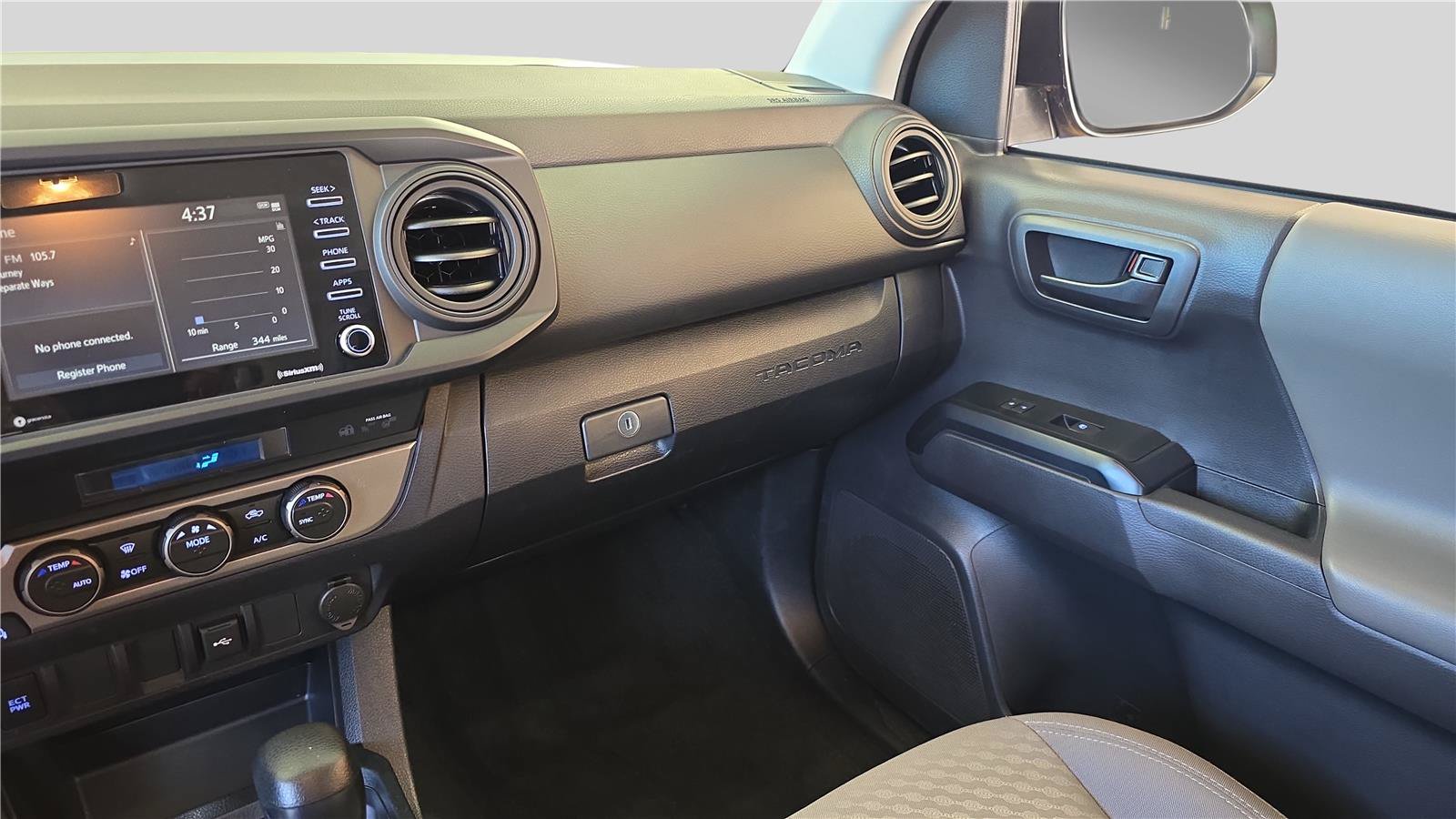 Used 2023 Toyota Tacoma SR AWD/4WD image 23