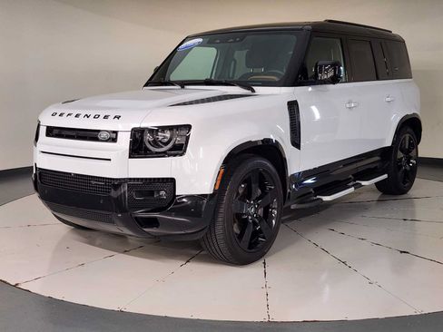 Used 2023 Land Rover Defender 110 X-Dynamic SE AWD/4WD image 1