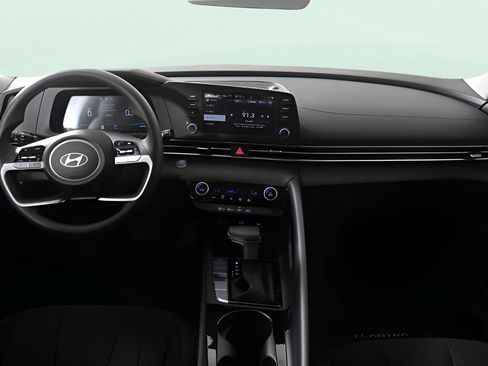 New 2025 Hyundai Elantra Blue image 34