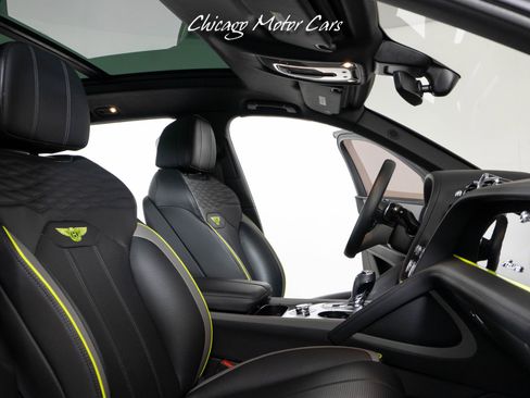 Used 2023 Bentley Bentayga Extended Wheelbase image 37