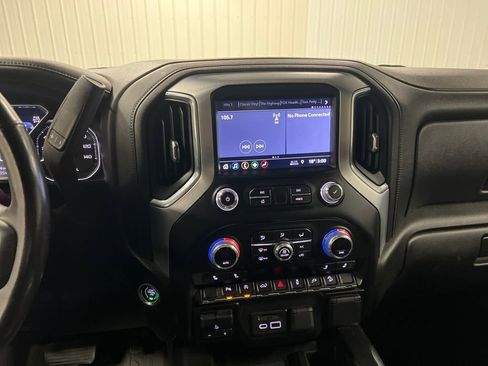Used 2019 GMC Sierra 1500 SLE w/ SLE Value Package image 17