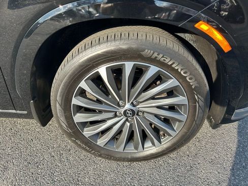 Used 2023 Hyundai Palisade Calligraphy image 16