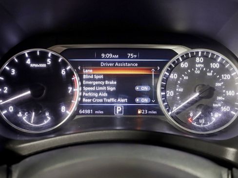 Used 2021 Nissan Sentra SR w/ SR Premium Package FWD image 16