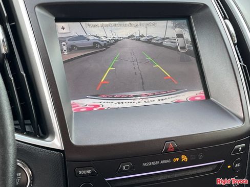 Used 2019 Ford Edge Titanium w/ Equipment Group 301A FWD image 28