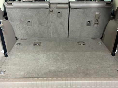 Used 2016 Lexus GX 460 w/ Comfort Package AWD/4WD image 22