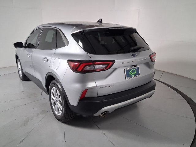Used 2023 Ford Escape Active w/ Tech Pack #1 FWD image 6