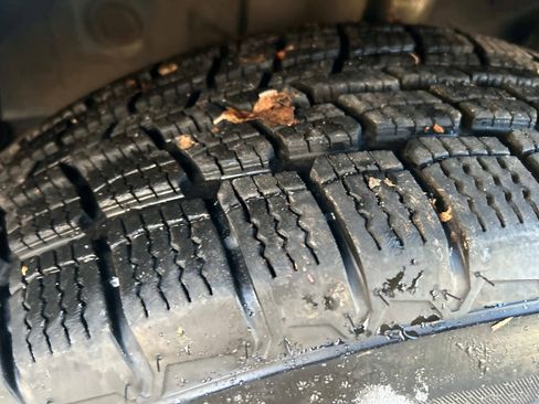 Used 2013 Kia Sorento LX w/ Convenience Pkg image 10