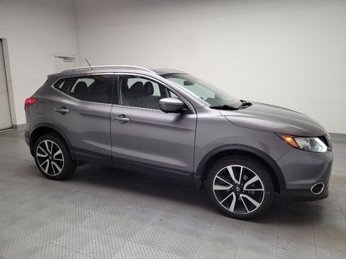 Used 2018 Nissan Rogue Sport SL FWD image 11