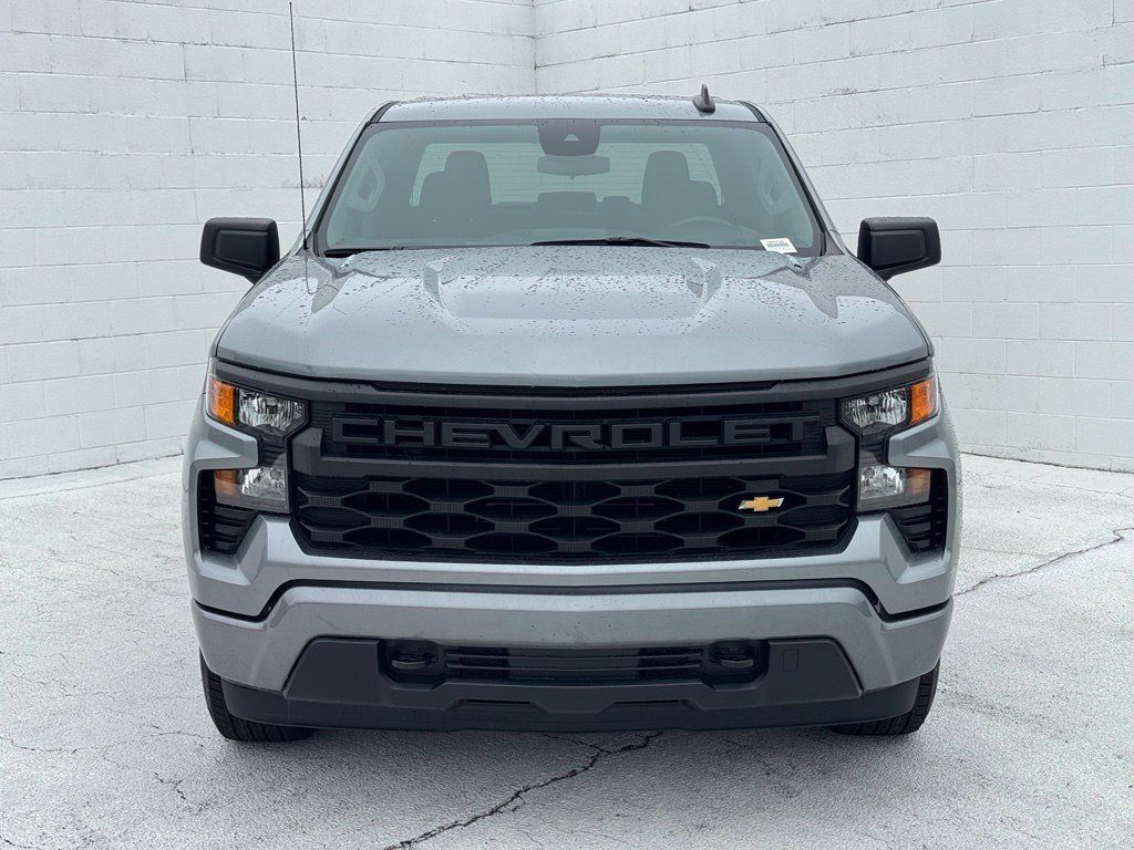 Used 2024 Chevrolet Silverado 1500 Custom RWD image 6