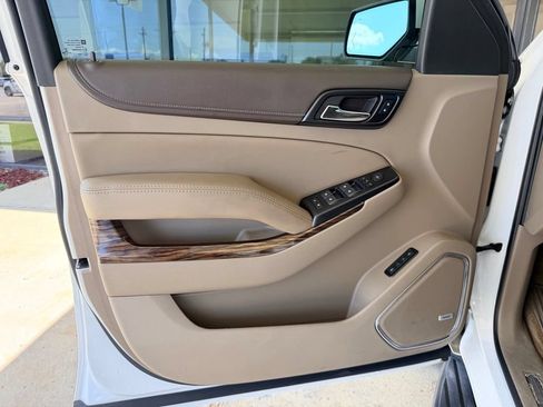 Used 2018 GMC Yukon XL SLT w/ HD Trailering Package RWD image 11
