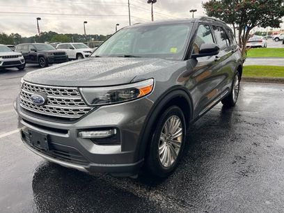 Used 2022 Ford Explorer Limited w/ Limited Technology Package