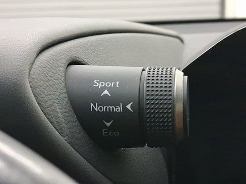 Certified 2025 Lexus ES 350 w/ Premium Package image 23