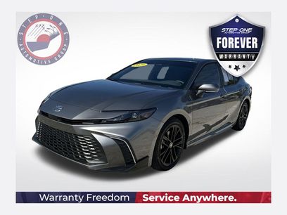 Used 2025 Toyota Camry SE w/ Multimedia Upgrade Package
