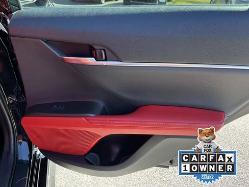 Used 2022 Toyota Camry XSE image 19