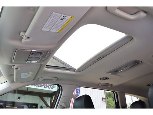 Used 2022 Kia Telluride S FWD image 44