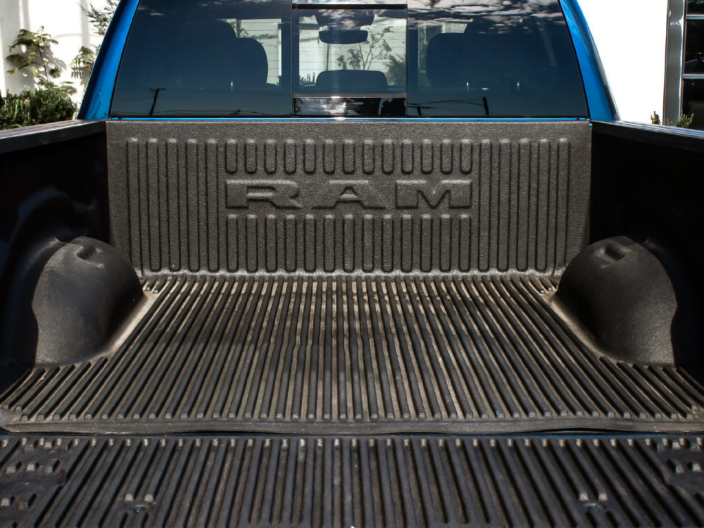 Used 2023 RAM 1500 Big Horn AWD/4WD image 40