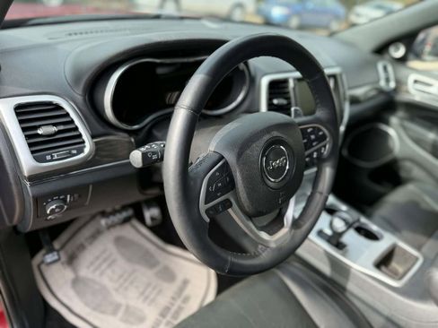 Used 2015 Jeep Grand Cherokee High Altitude RWD image 12