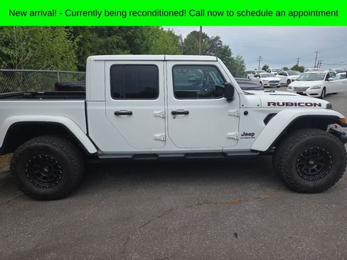 Used 2020 Jeep Gladiator Rubicon w/ Dual Top Group AWD/4WD image 7