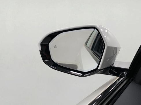 New 2026 BMW 550e xDrive image 20