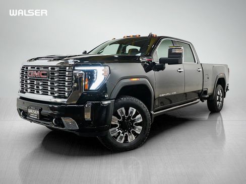 Used 2025 GMC Sierra 2500 Denali w/ Denali Reserve Package AWD/4WD image 1