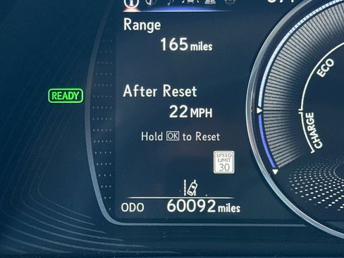 Used 2019 Lexus ES 300h w/ Accessory Package FWD image 21