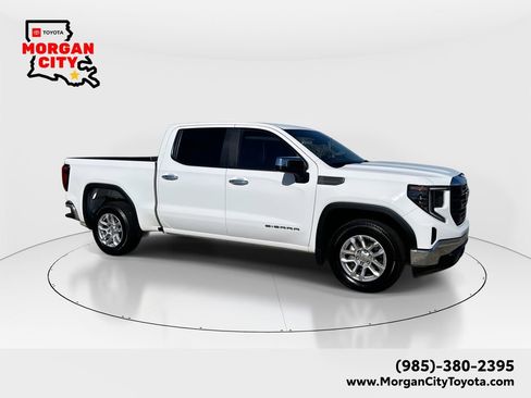 Used 2023 GMC Sierra 1500 Pro w/ Convenience Package image 1