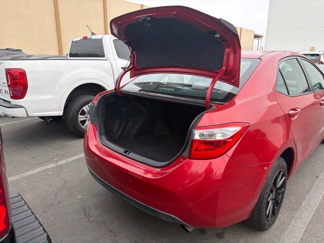 Used 2014 Toyota Corolla LE FWD image 11