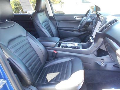 Certified 2024 Ford Edge SEL w/ Convenience Package