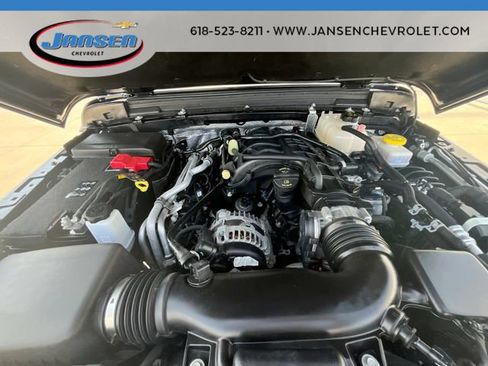 Used 2024 Jeep Wrangler Unlimited Sahara w/ Dual Top Group AWD/4WD image 30