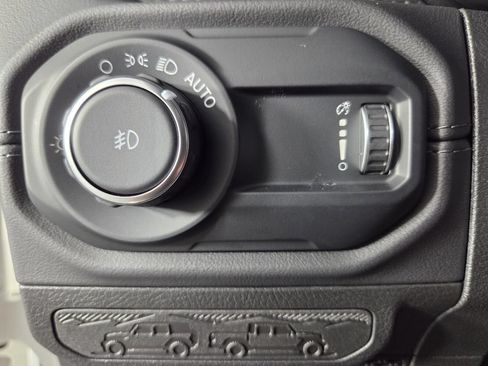 Used 2024 Jeep Wrangler Unlimited Rubicon 392 AWD/4WD image 20