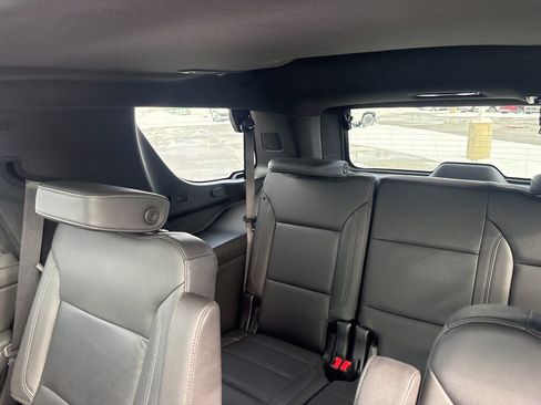 Used 2023 Chevrolet Tahoe Z71 w/ Off-Road Capability Package image 12