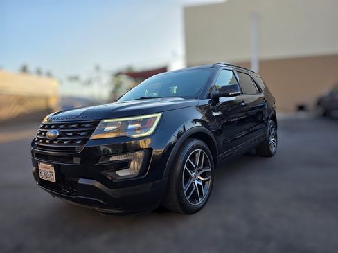 Used 2017 Ford Explorer Sport AWD/4WD image 2
