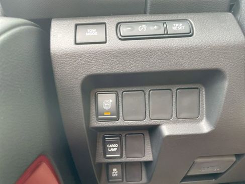 Used 2024 Nissan Frontier Pro-X w/ Technology Package RWD image 26