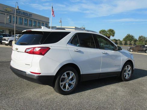 Used 2020 Chevrolet Equinox Premier image 6
